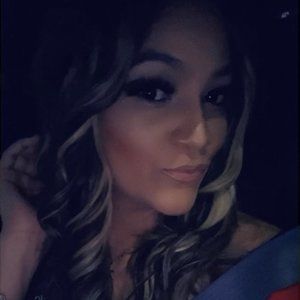 Meet your Posher, Raquel